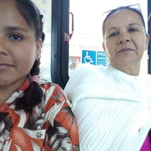 Meet your Posher, Hillary